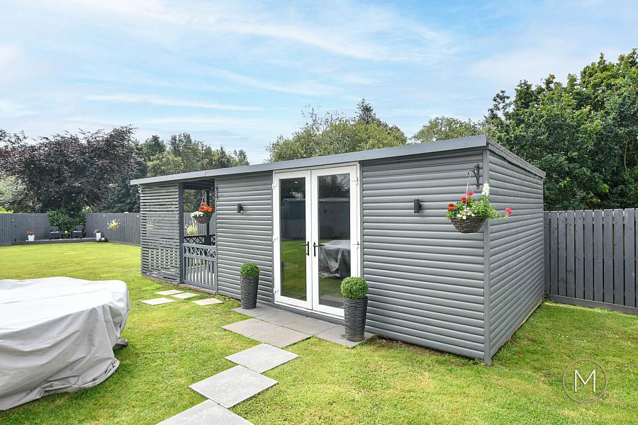 85 Niblock Road