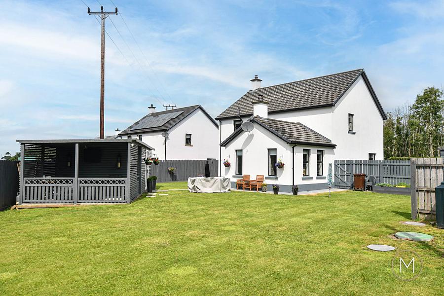 85 Niblock Road