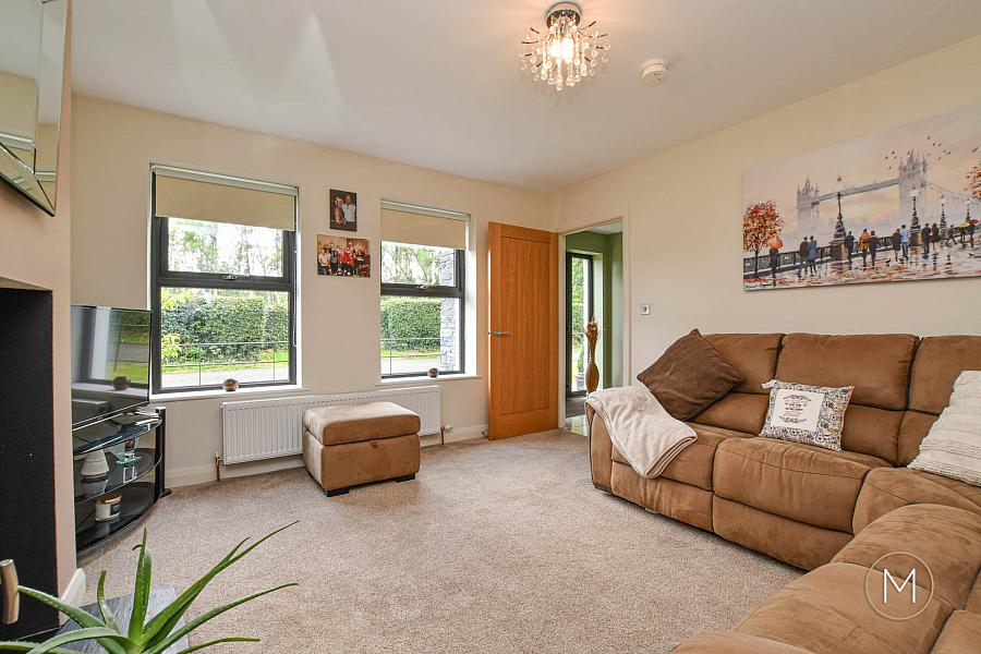 85 Niblock Road