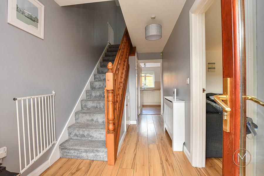 17 Castle Avenue