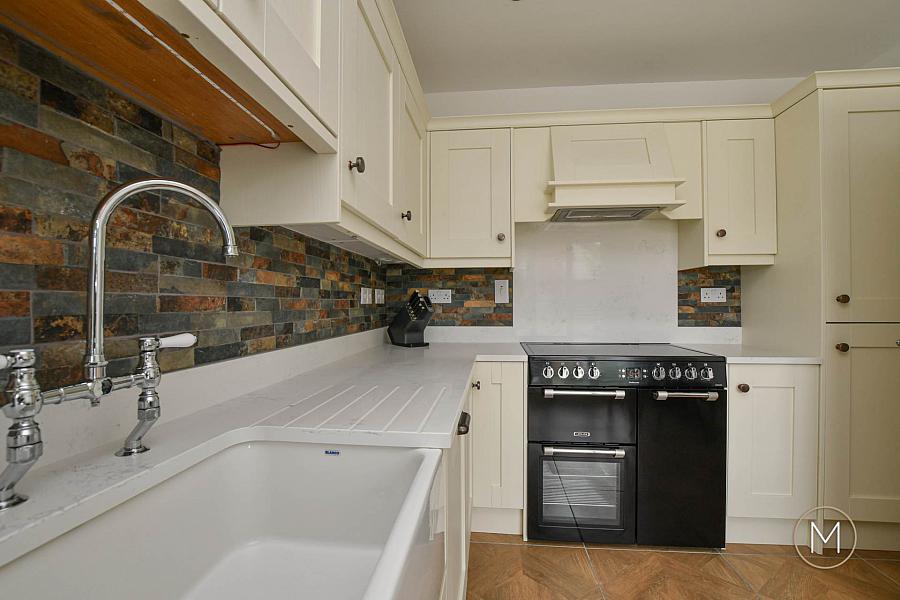 52a Red Row