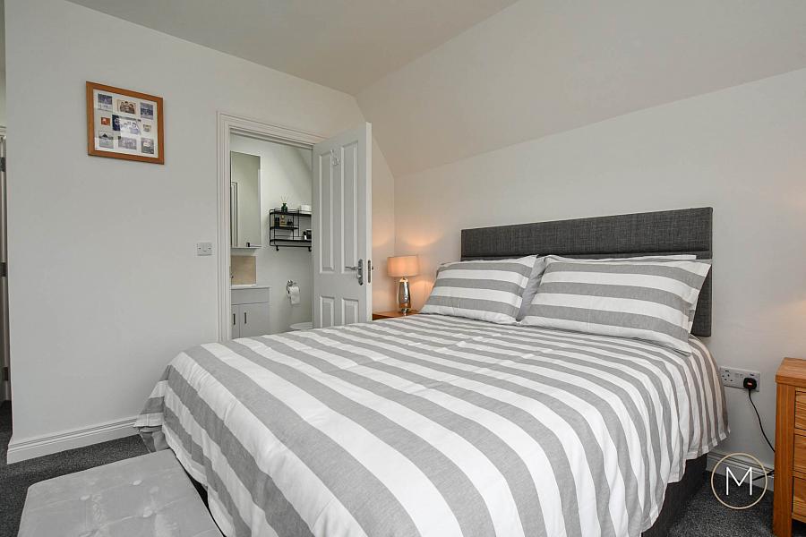 52a Red Row