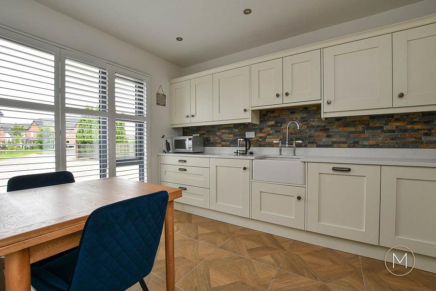 52a Red Row