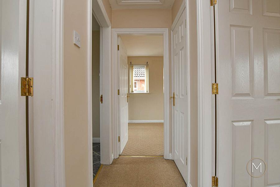 5 Carnbeg Avenue