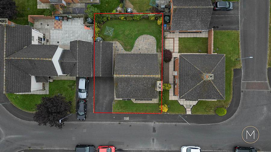 5 Carnbeg Avenue