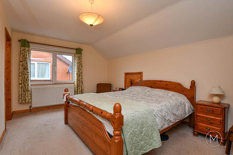 16 Laurelvale