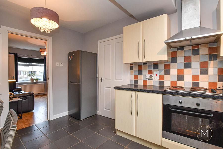 32 Menin Road