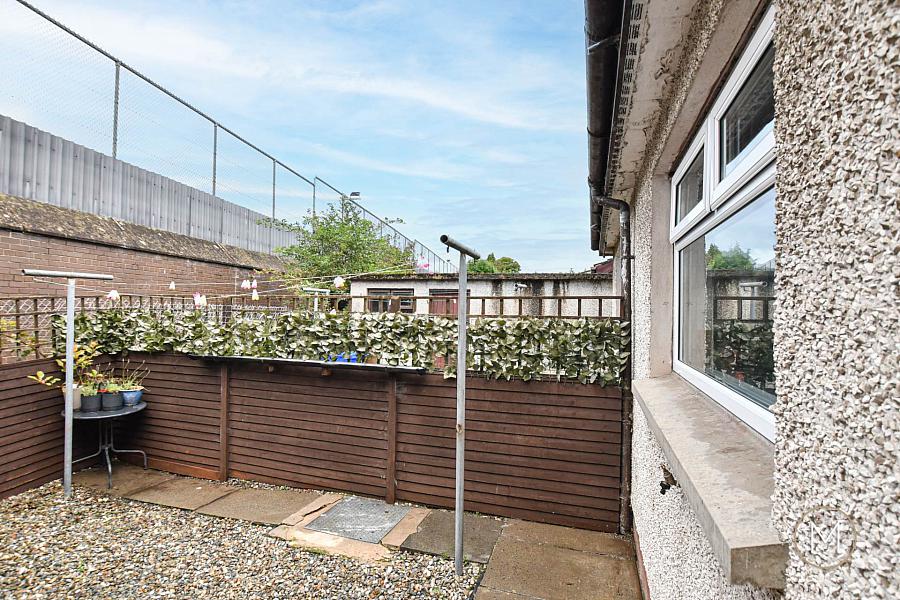 32 Menin Road