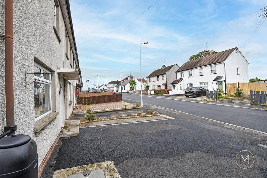 32 Menin Road