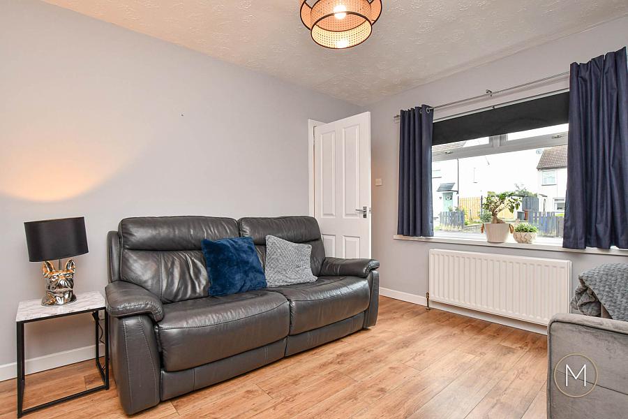 32 Menin Road