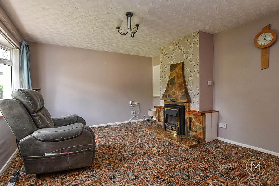 13 Thistlewood Crescent