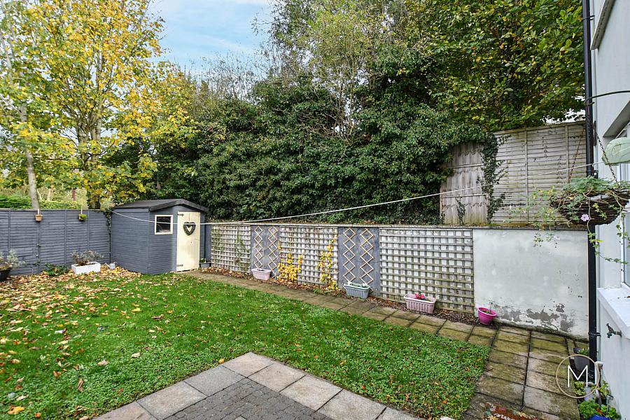 5 Six Mile Water Mill Close