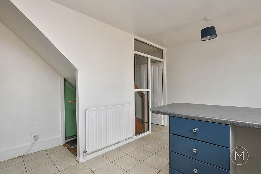 5 Oaklands