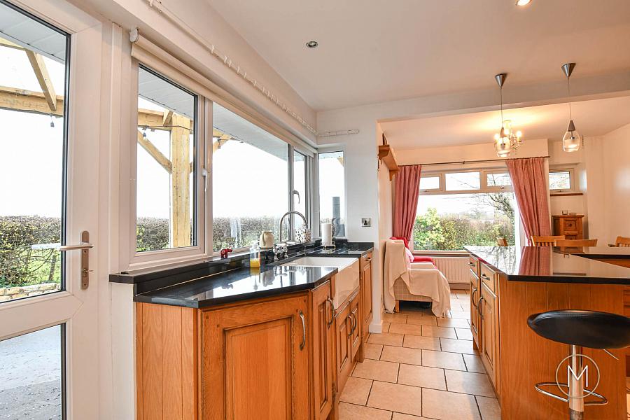 40 Seven Mile Straight