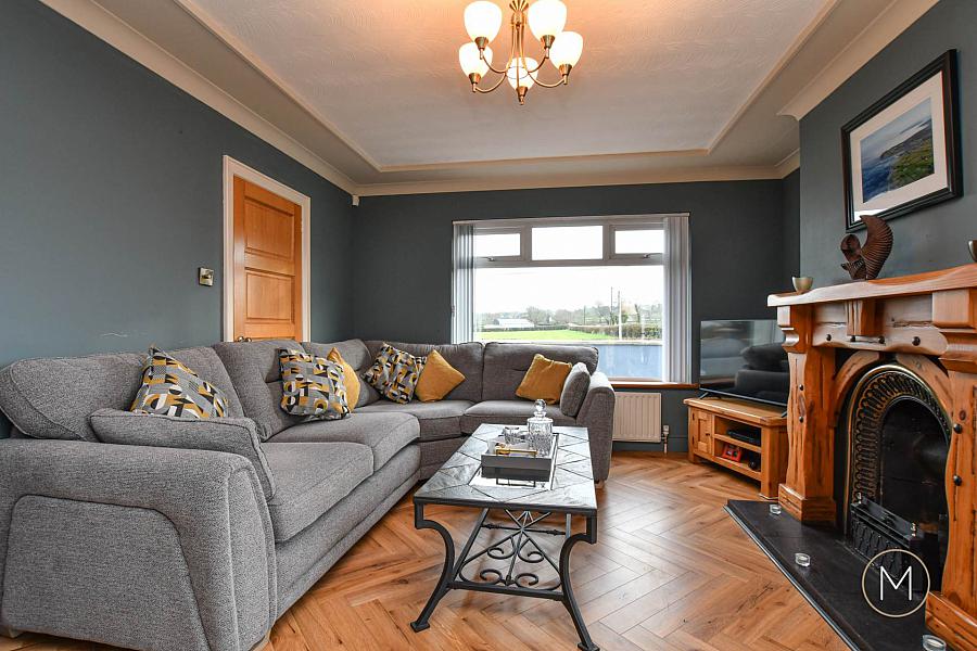 40 Seven Mile Straight