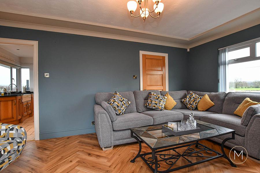 40 Seven Mile Straight