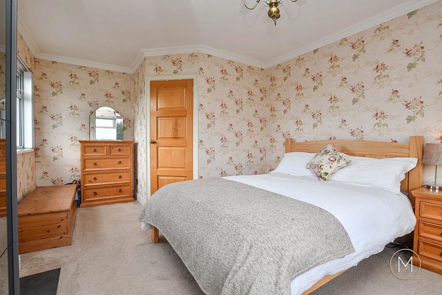 40 Seven Mile Straight