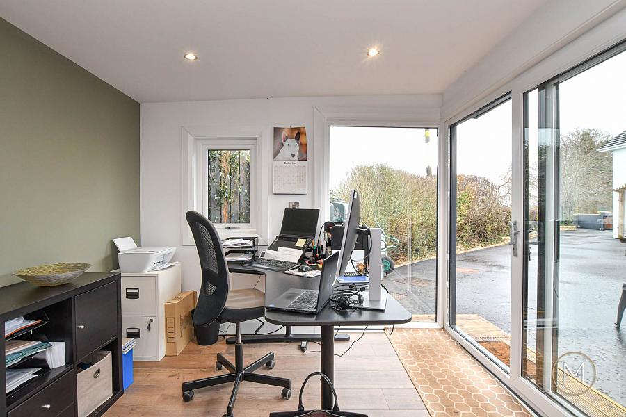 40 Seven Mile Straight