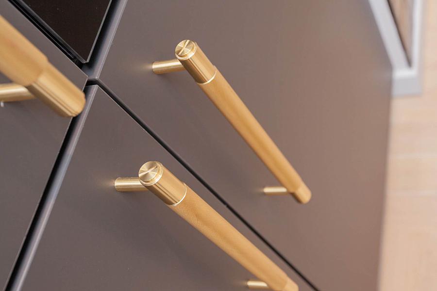 Apt 6 Fx Montgomery Street