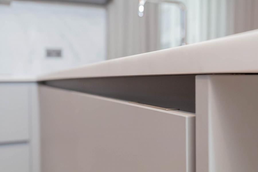 Apt 6 Fx Montgomery Street