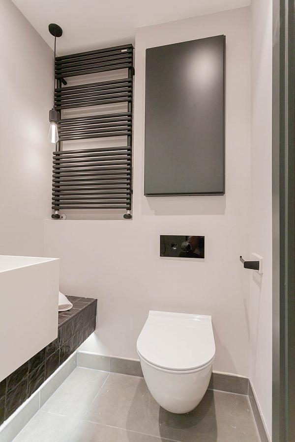 Apt 6 Fx Montgomery Street