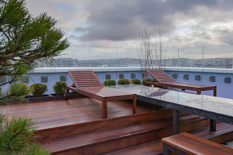 Apt 6 Fx Montgomery Street