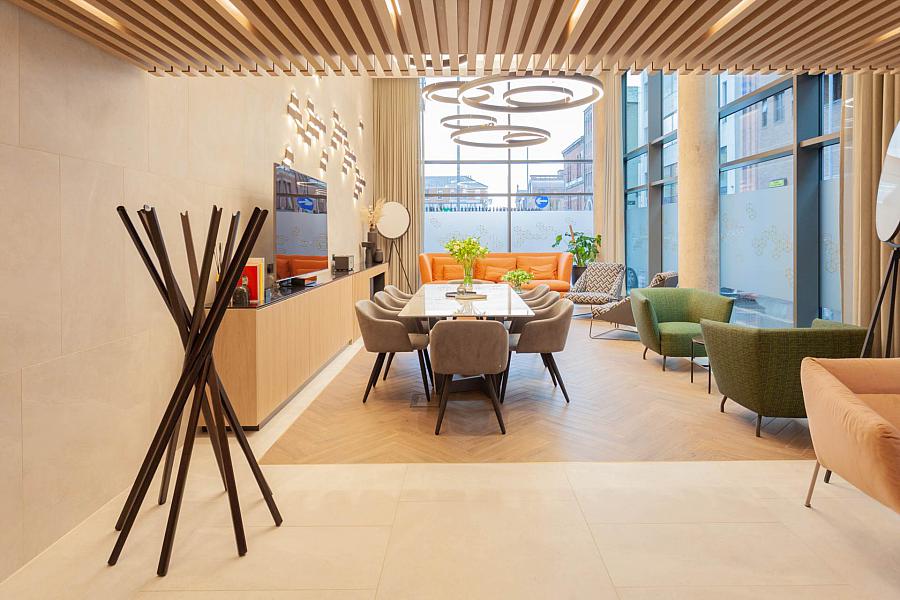 Apt 6 Fx Montgomery Street