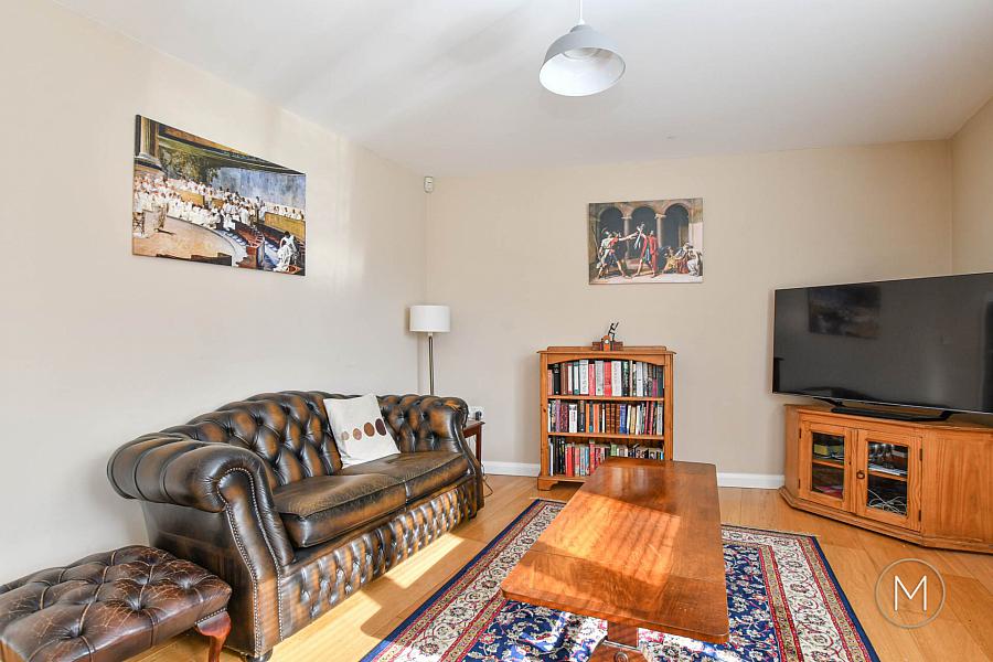 25 Glencraig Manor