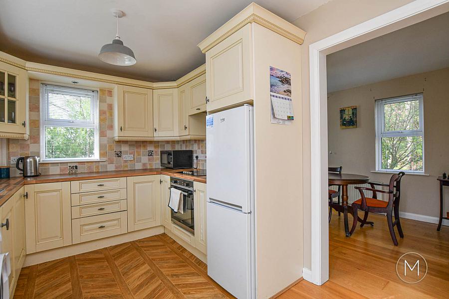 25 Glencraig Manor