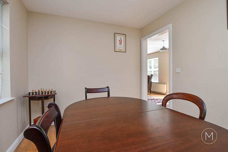 25 Glencraig Manor