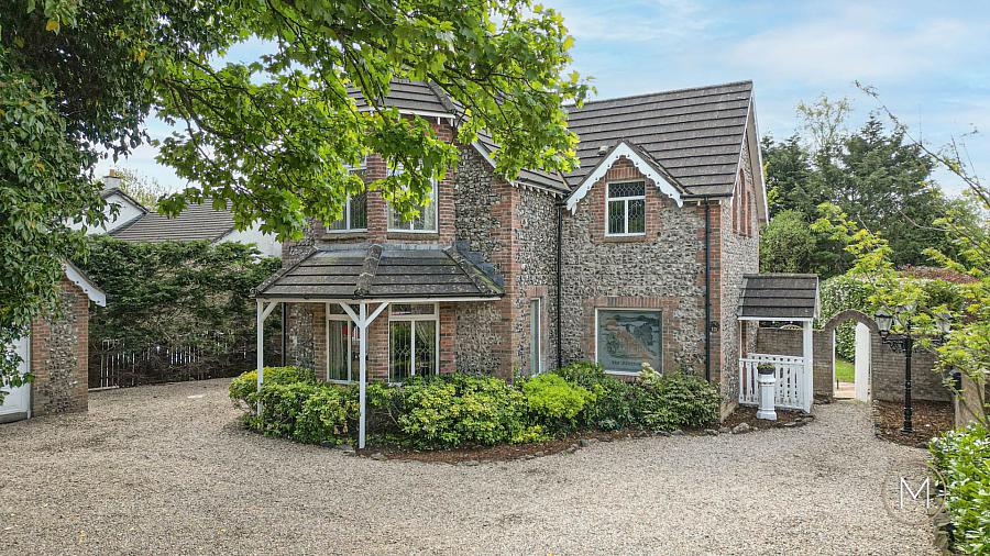 113 Belfast Road
