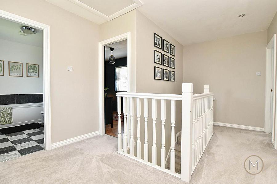 25 Carnbeg Avenue