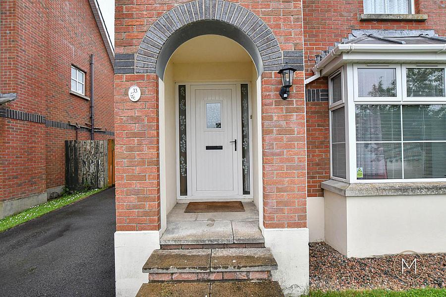 33 Greenvale Manor