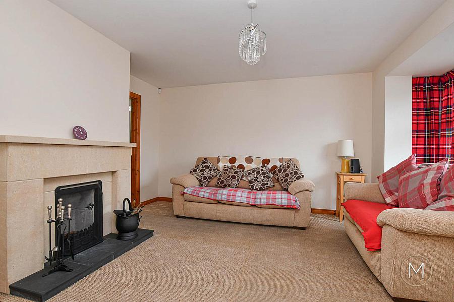 33 Greenvale Manor