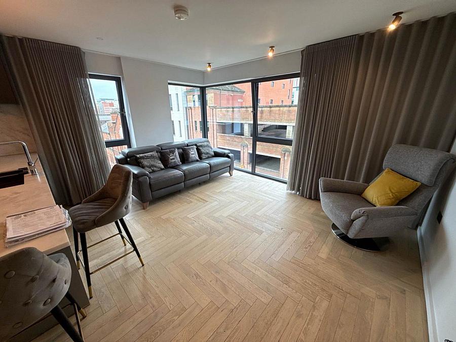 Apt 16 Fx, Apt 16 Fx Montgomery Street