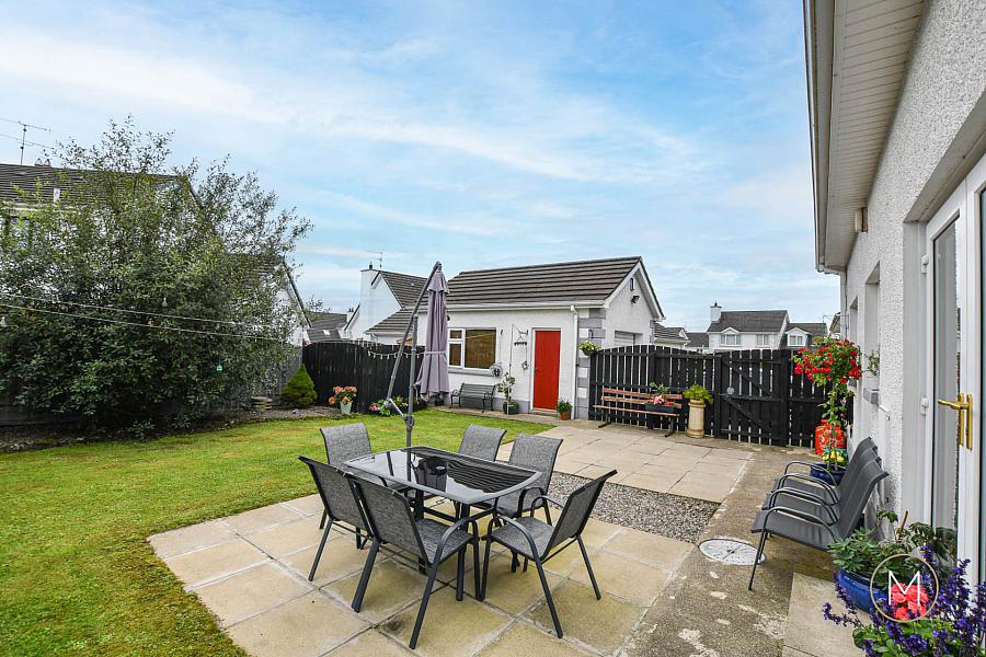 10 Castle Lodge