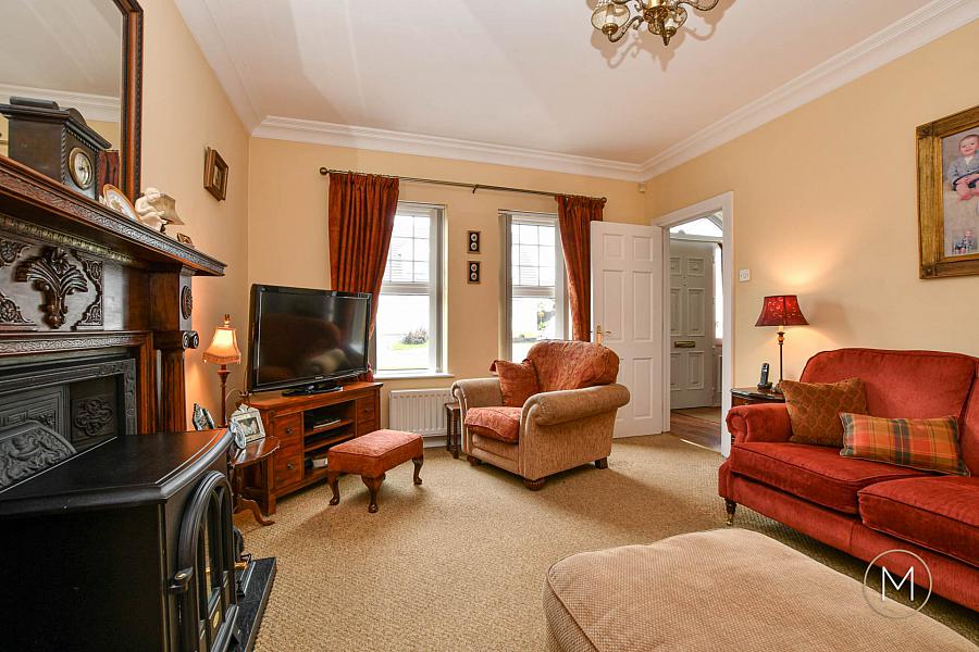 10 Castle Lodge