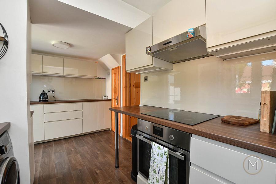 72 Oriel Road