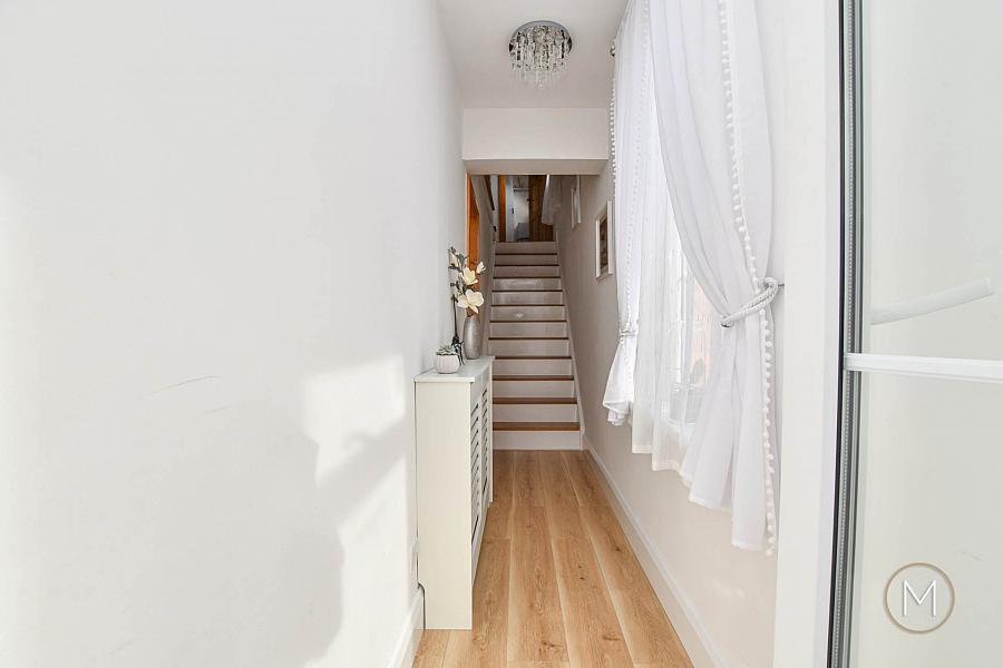 72 Oriel Road