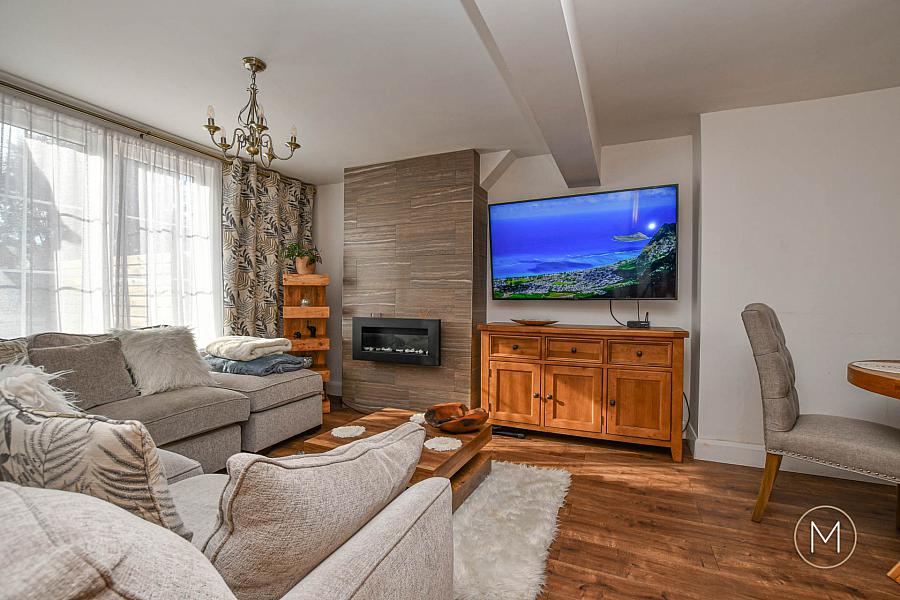 72 Oriel Road