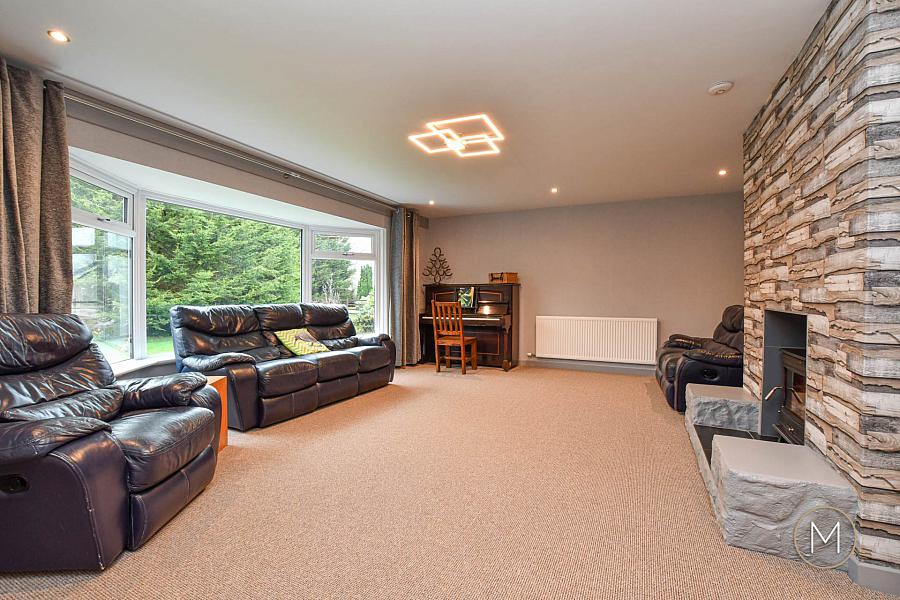 21a Crumlin Road