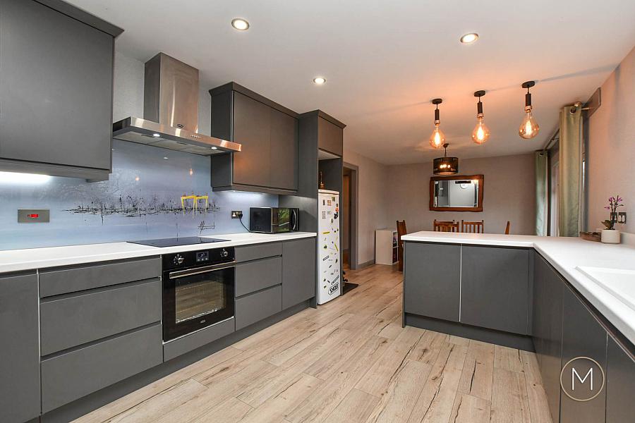 21a Crumlin Road
