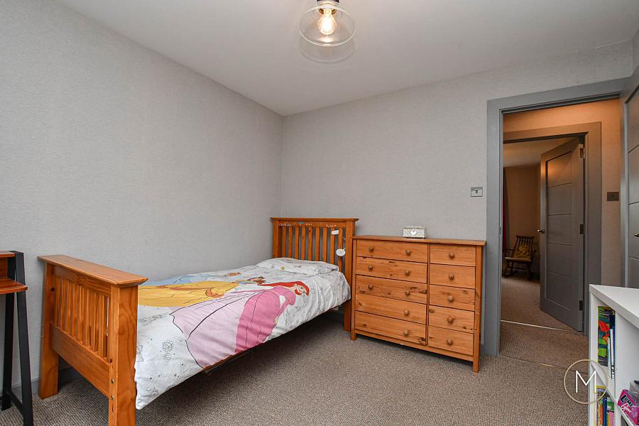 21a Crumlin Road