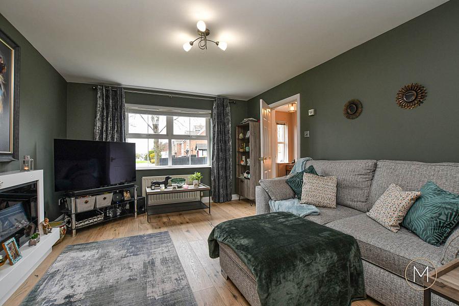 77 Greenvale Road