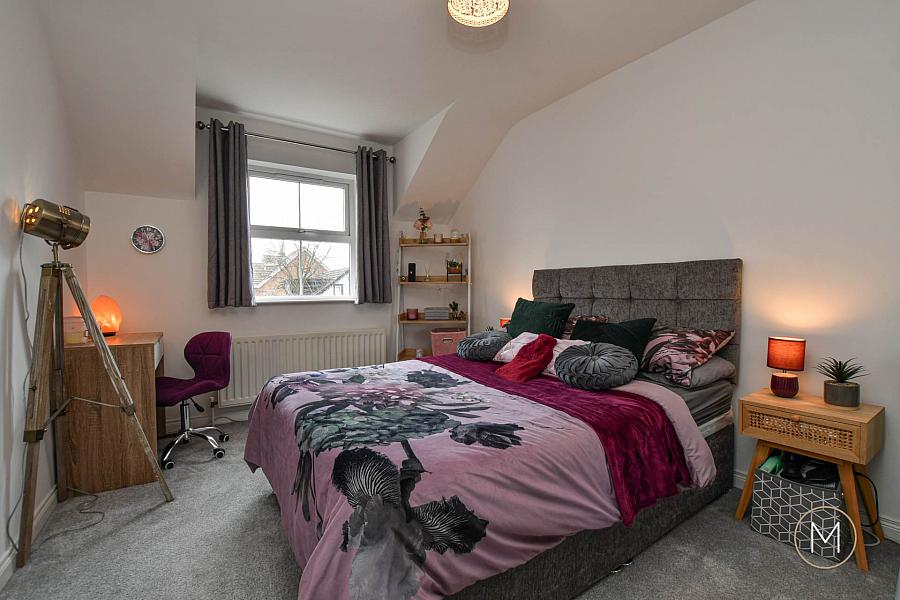 77 Greenvale Road