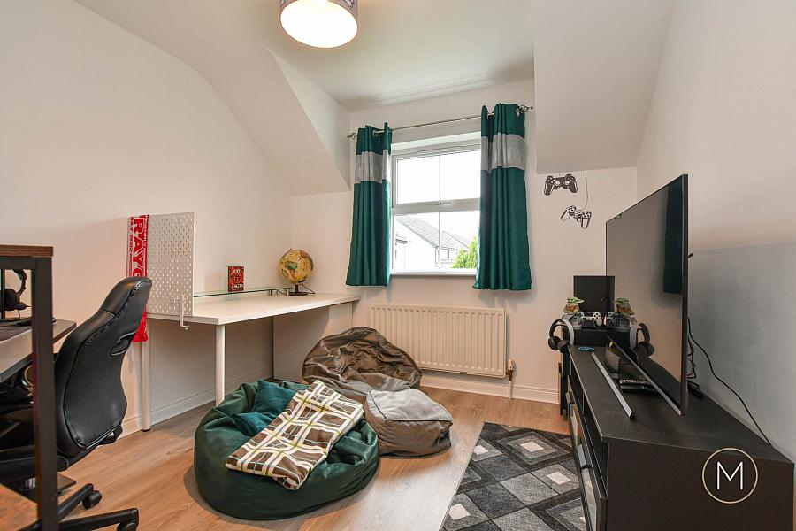 77 Greenvale Road