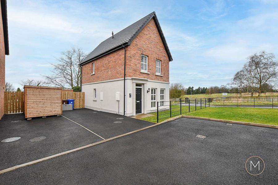 67 Ballyveigh Crescent