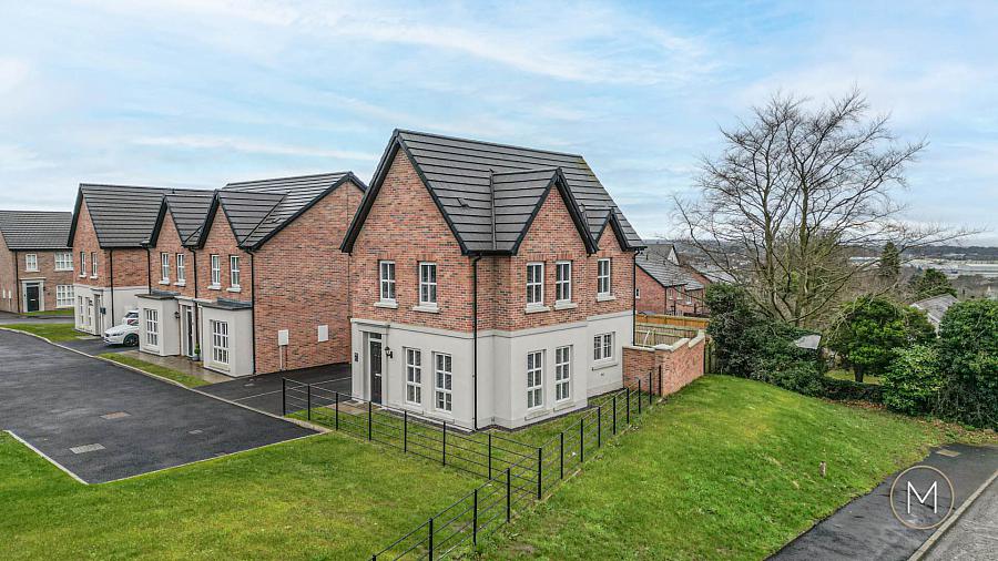 67 Ballyveigh Crescent