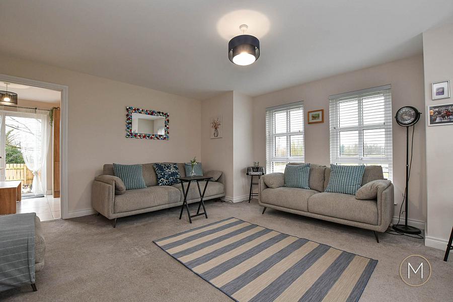 67 Ballyveigh Crescent