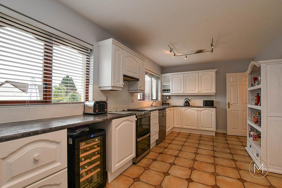 3 Roseville Avenue